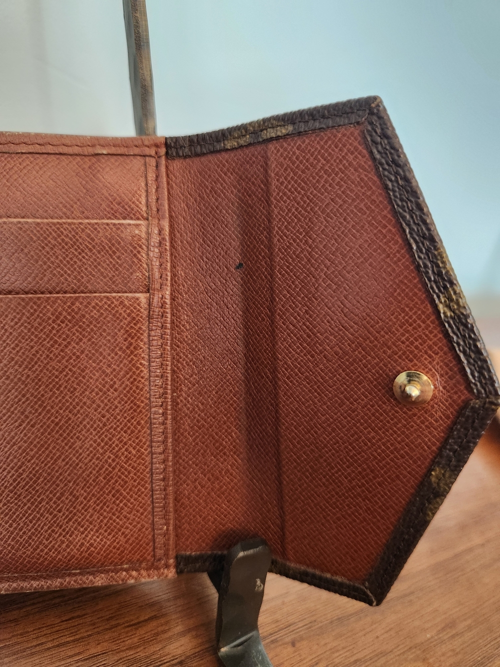 Louis Vuitton Vintage Elise Monogram Compact Wallet - Picture 9 of 15